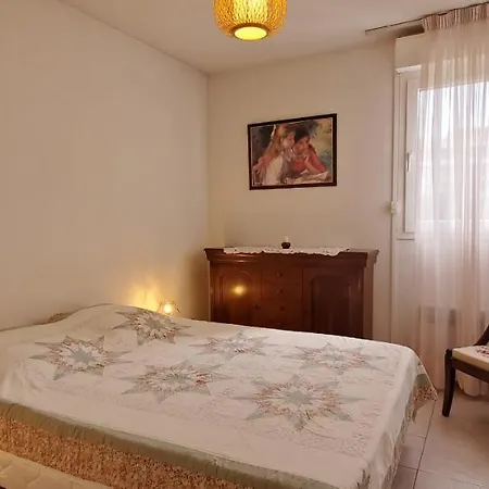 Le Sextant, Plage, Grand T2, 52 M2 3-4 Pers * Fréjus